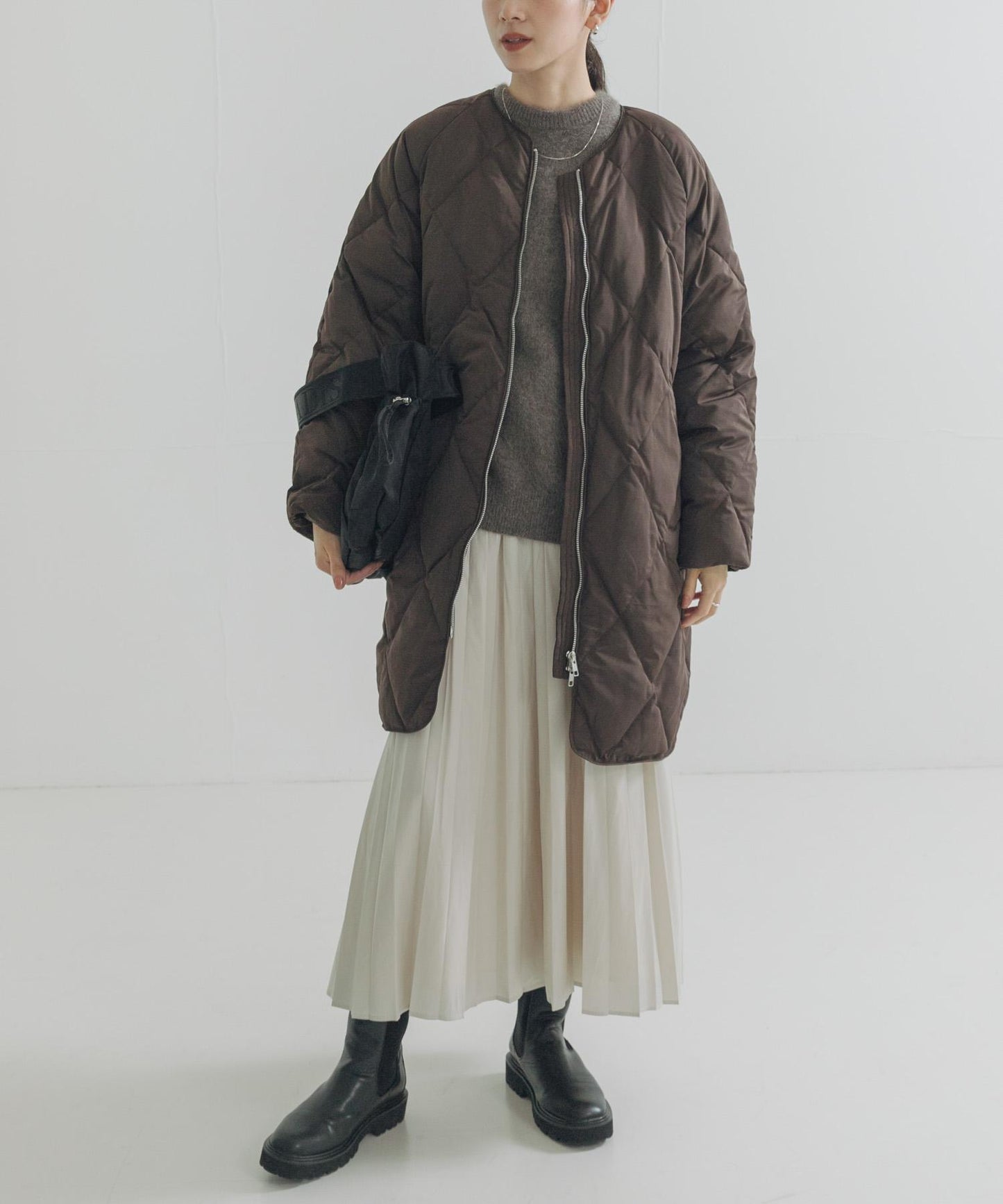繭型絎縫長款羽絨服