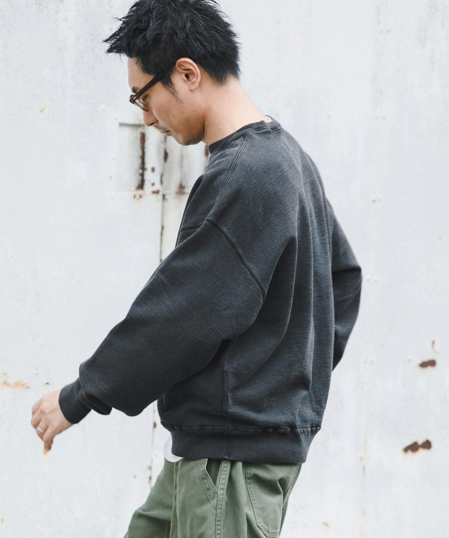 LOGIC ONE色素衛衣