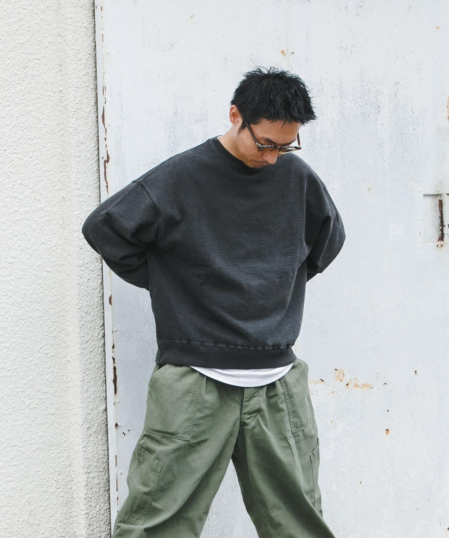 LOGIC ONE色素衛衣