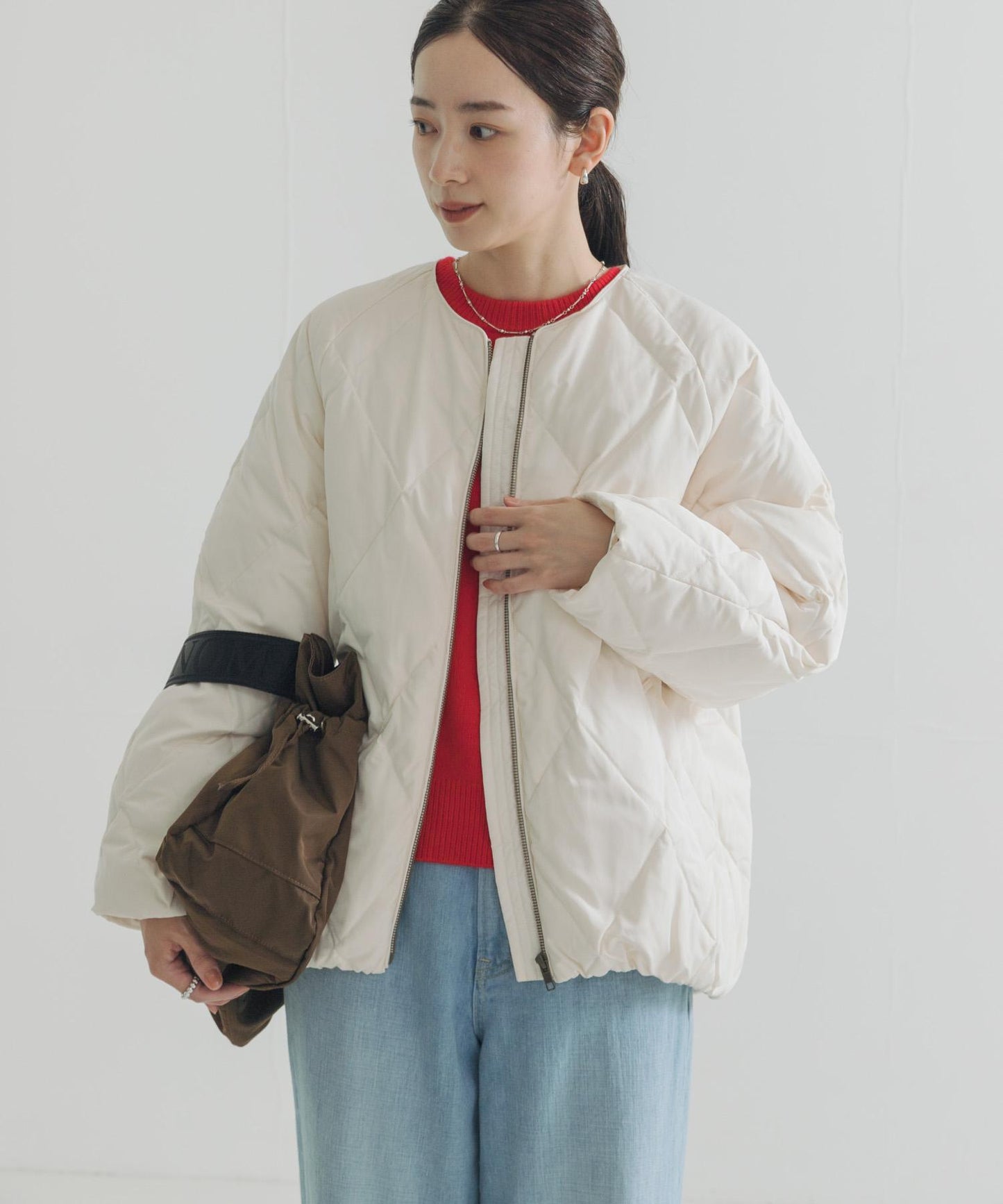 繭型絎縫羽絨服
