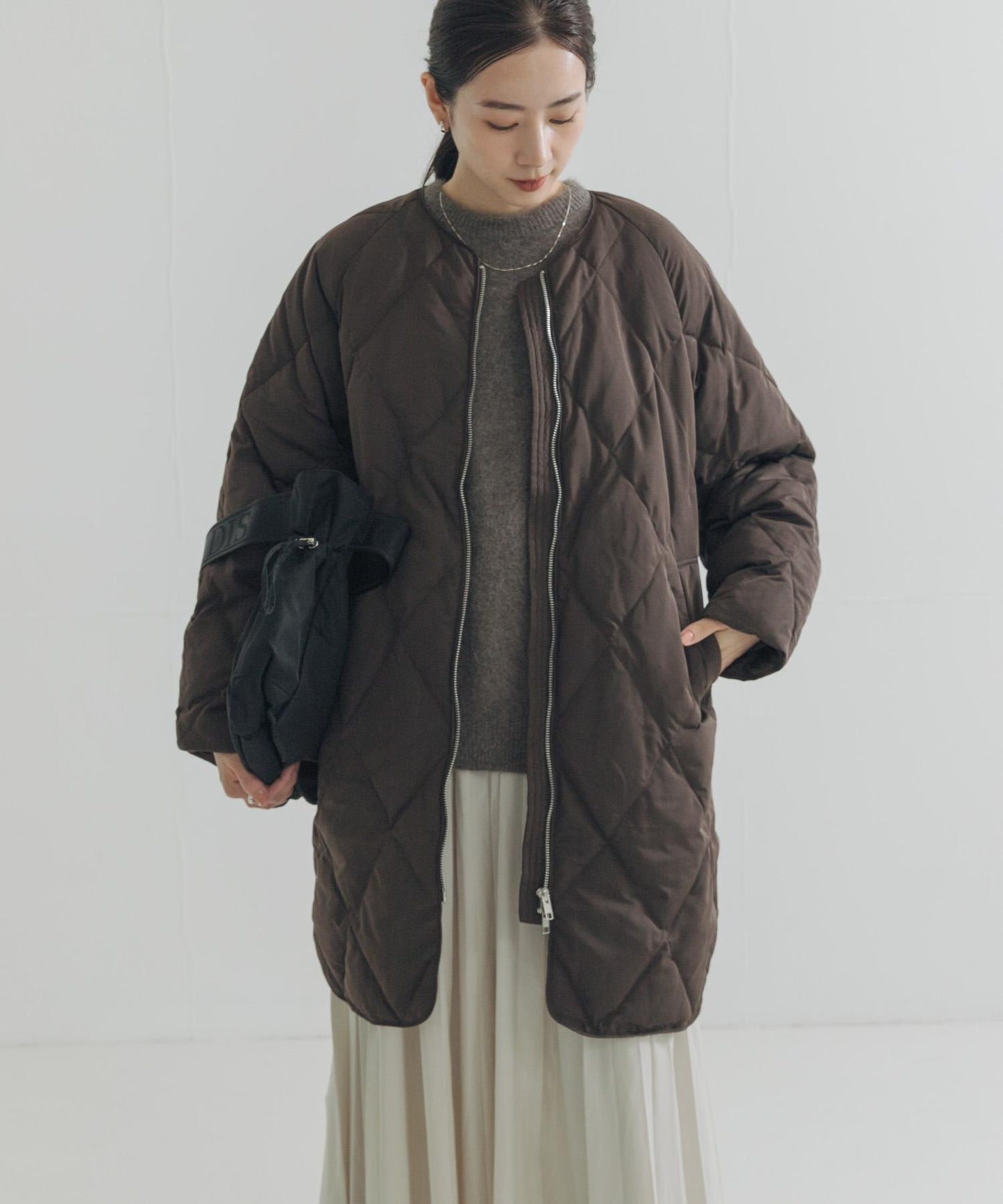 繭型絎縫長款羽絨服