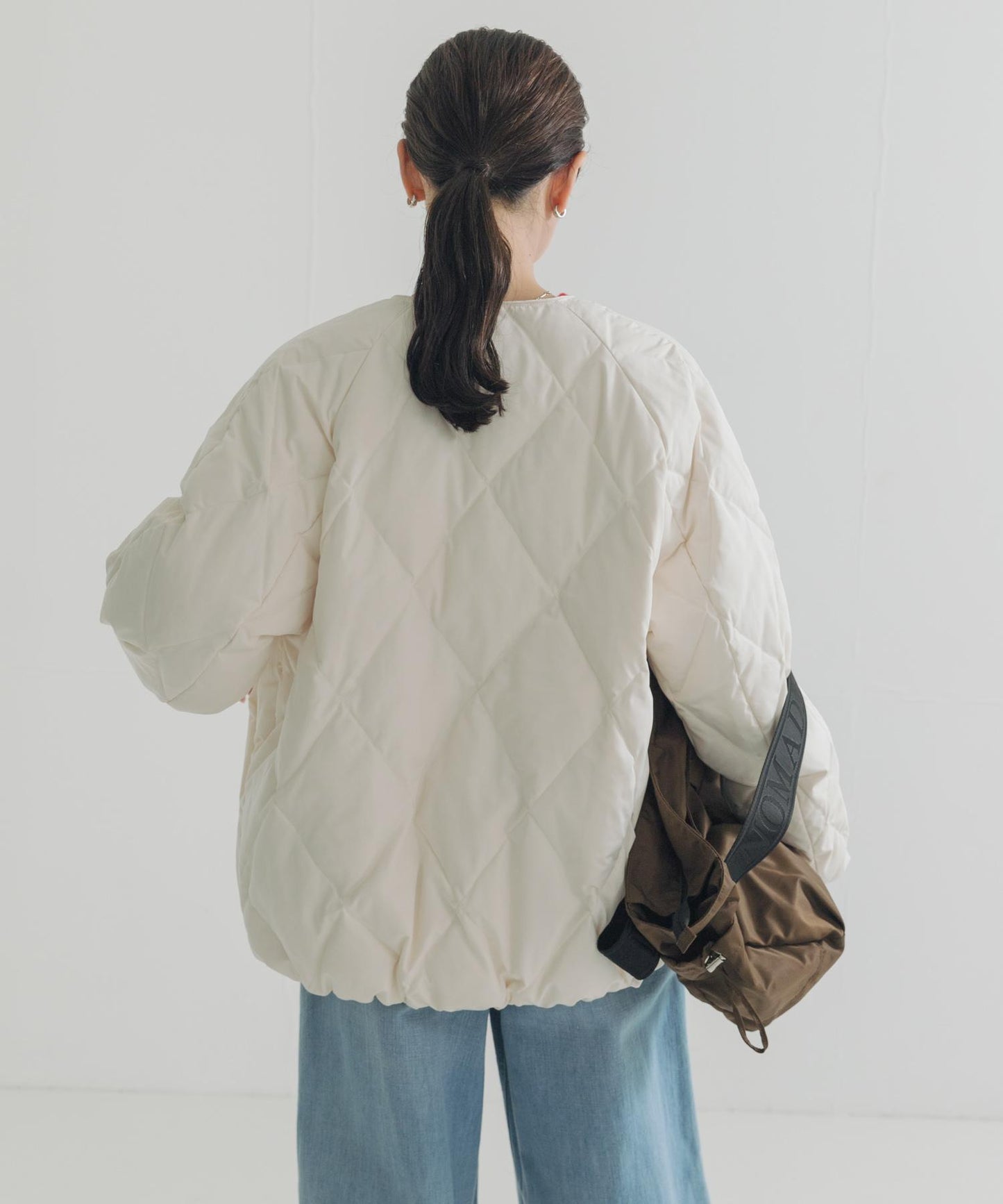 繭型絎縫羽絨服