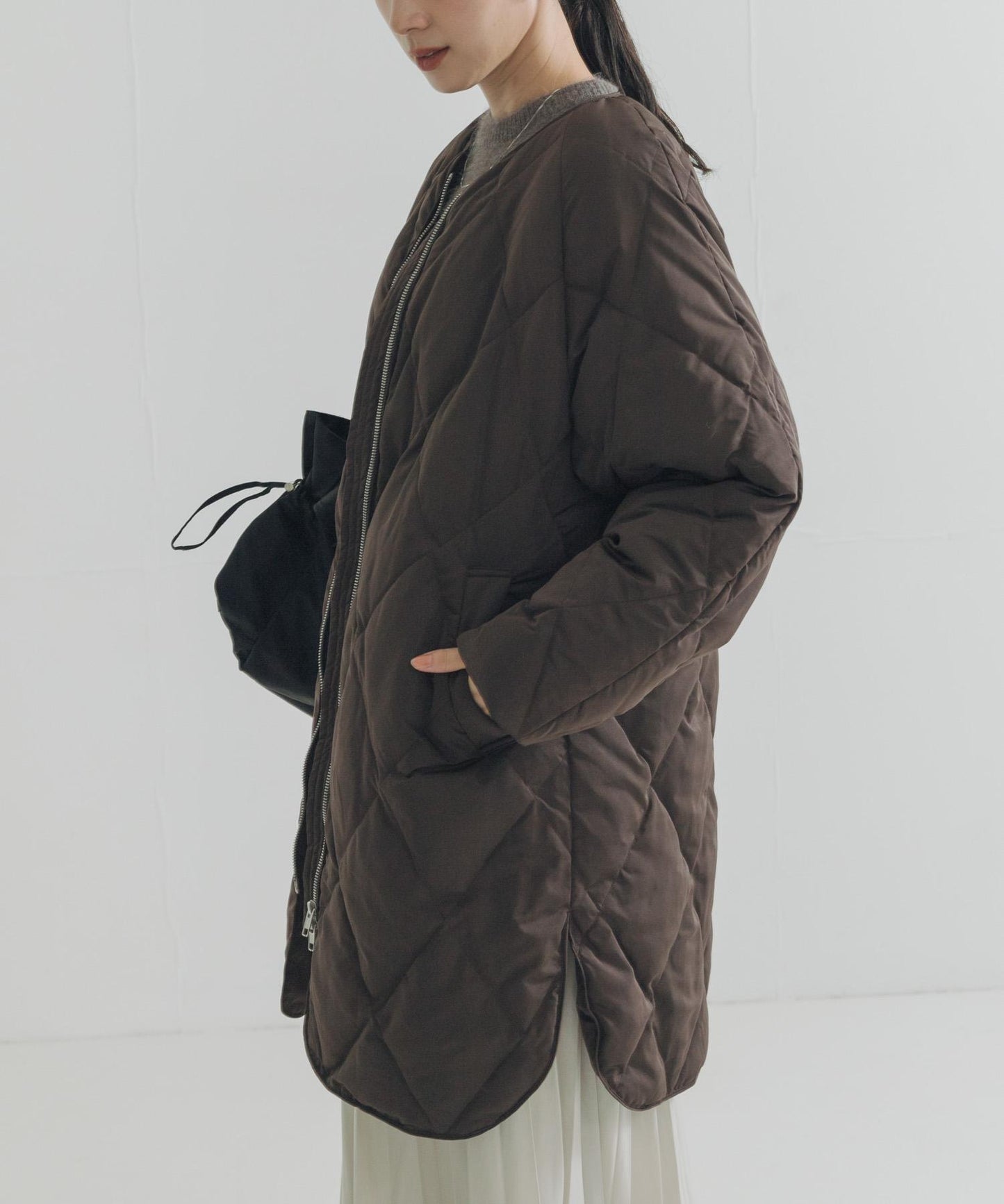 繭型絎縫長款羽絨服