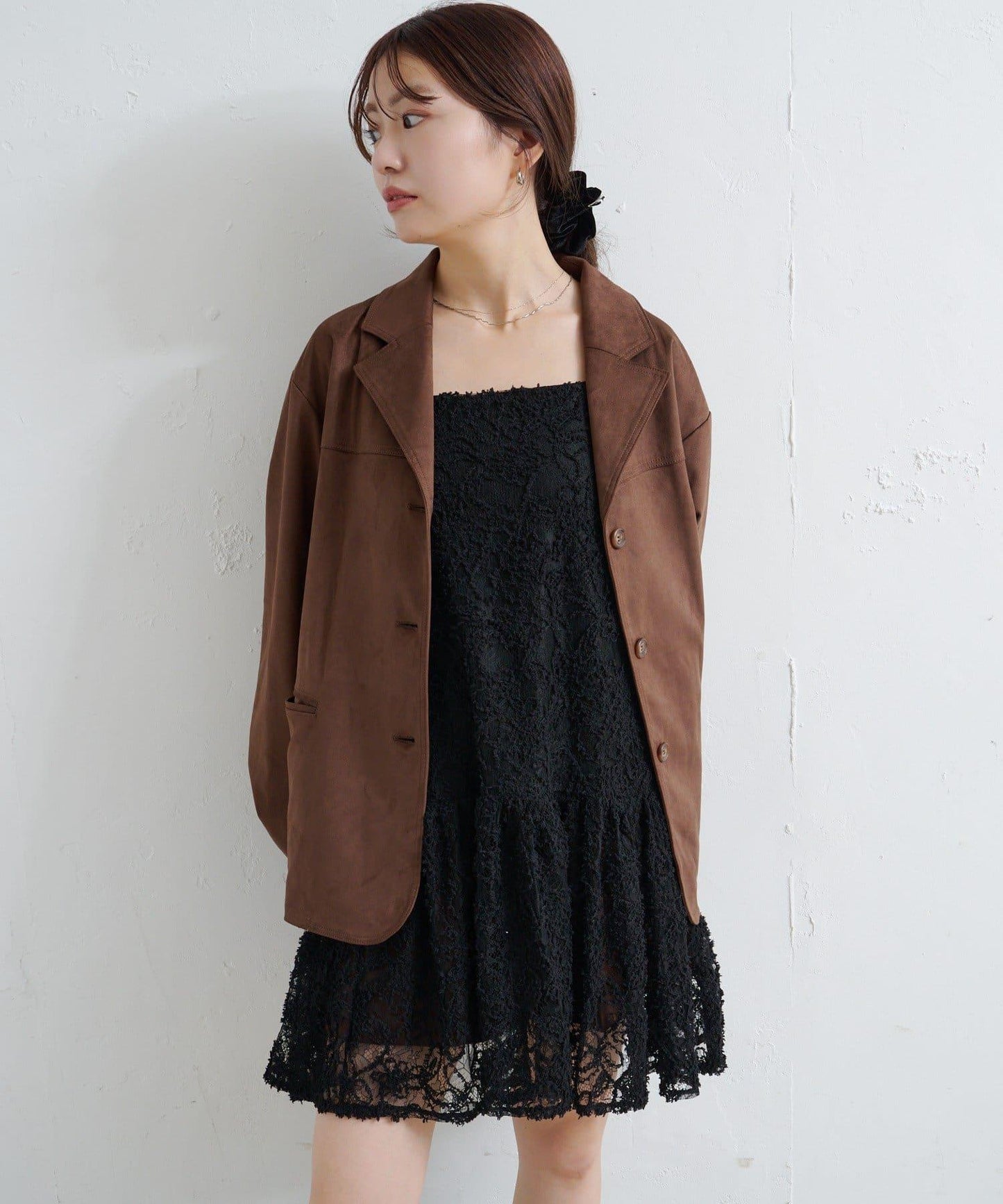 羽毛感蕾絲長款上衣