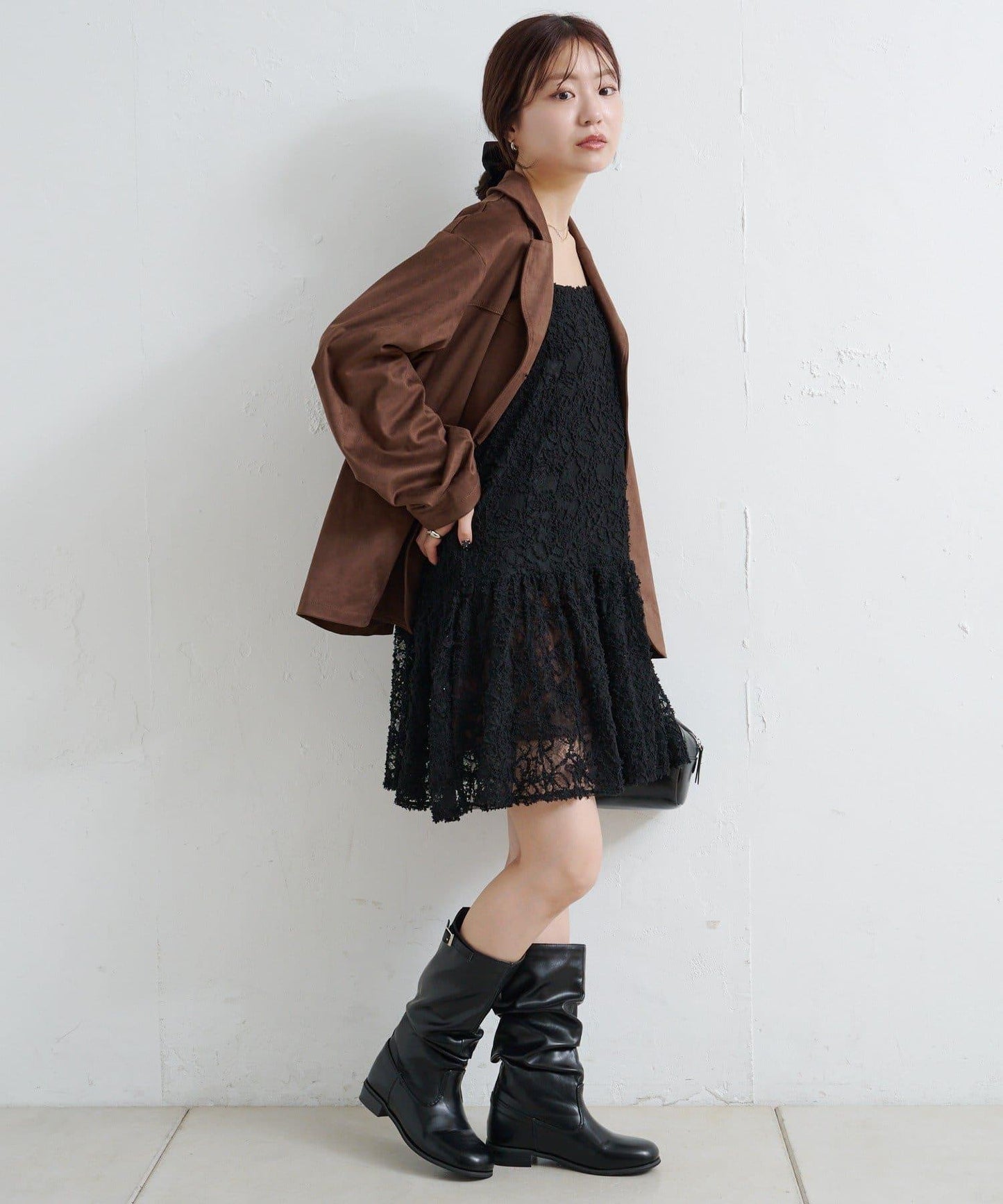 羽毛感蕾絲長款上衣