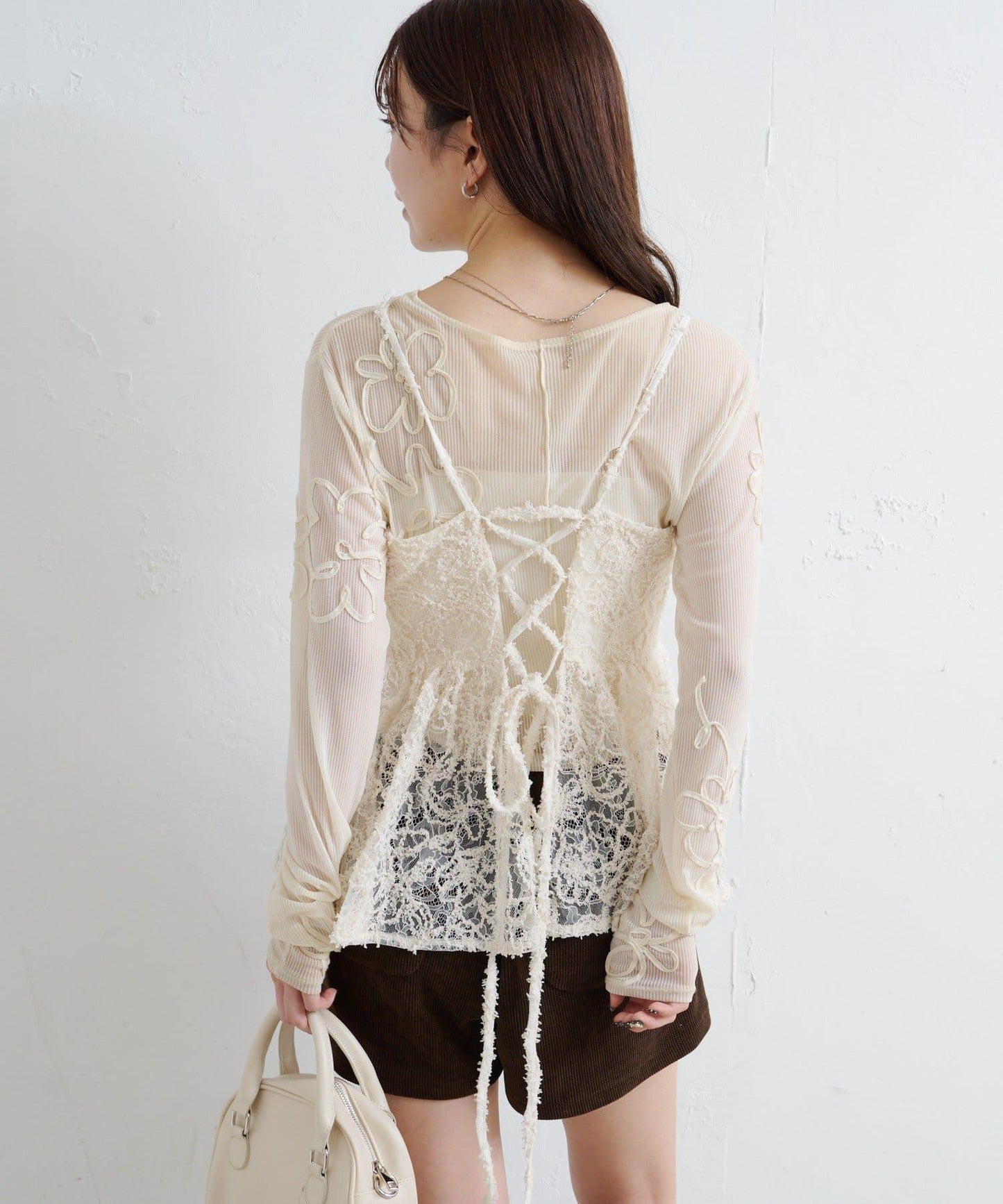 羽毛感蕾絲吊帶背心