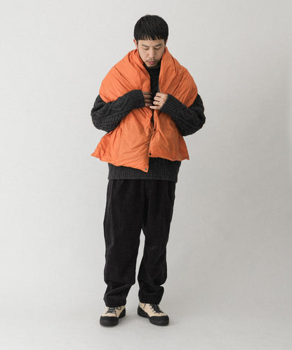 『聯名』TAION×EKAL 可雙面穿羽絨披肩