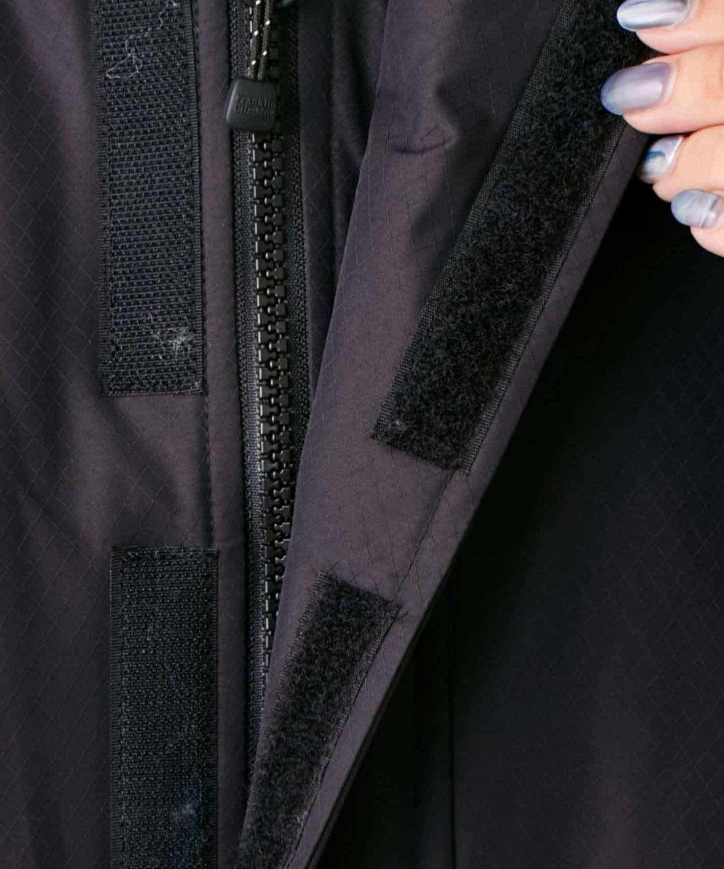 【SNS總播放量突破630萬次！】【Franklin Climbing】攀巖塊怪獸連帽衛衣