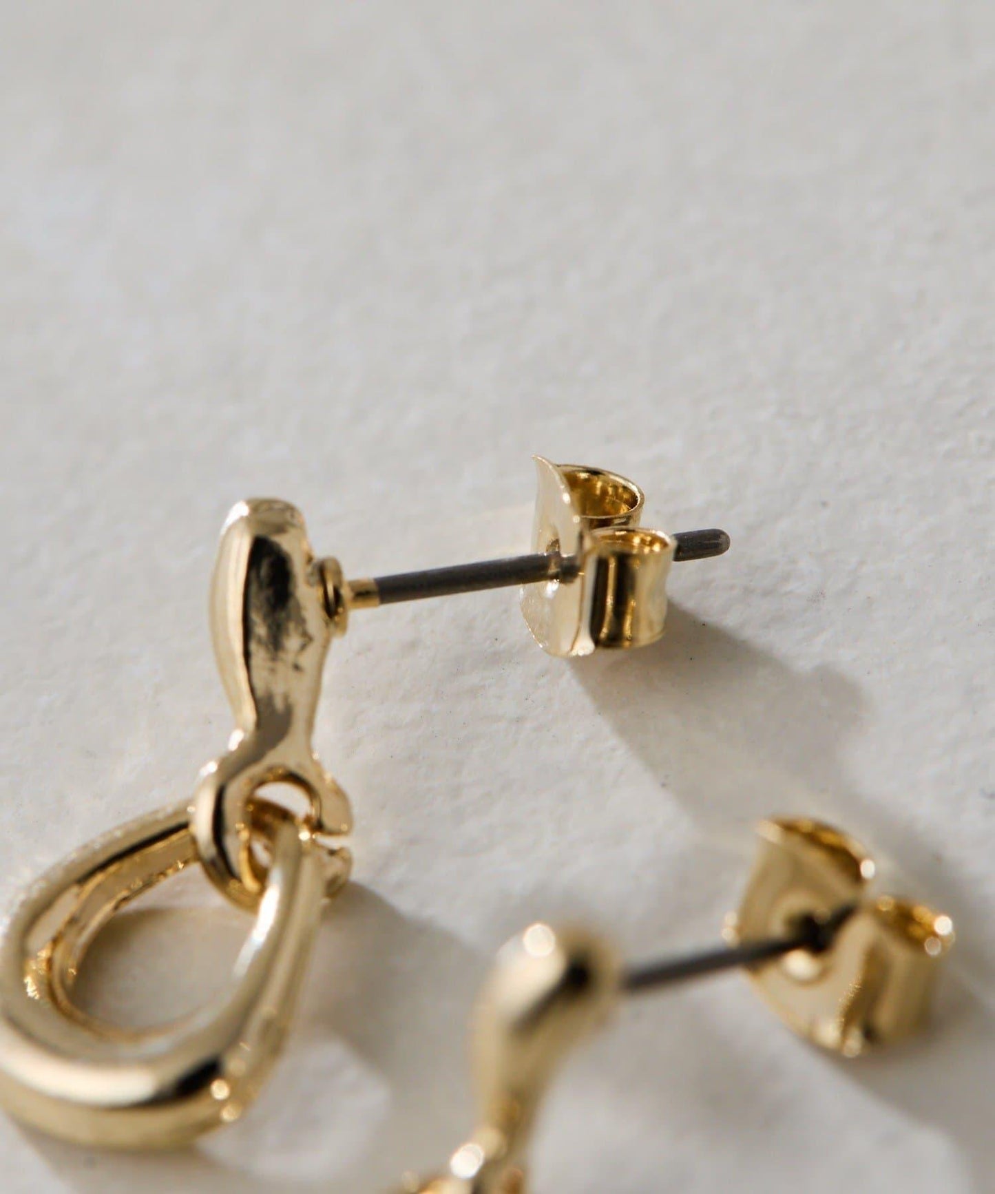 前置水滴環形耳環