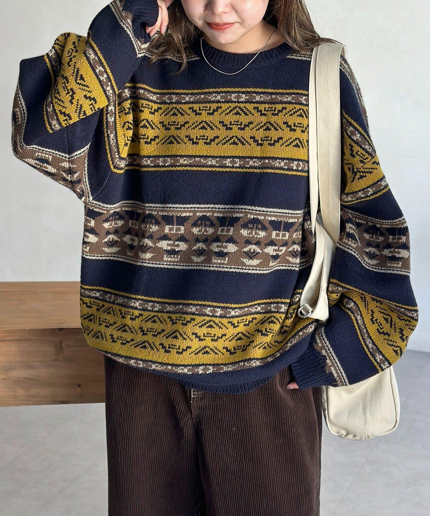 復古條紋提花針織套頭衫