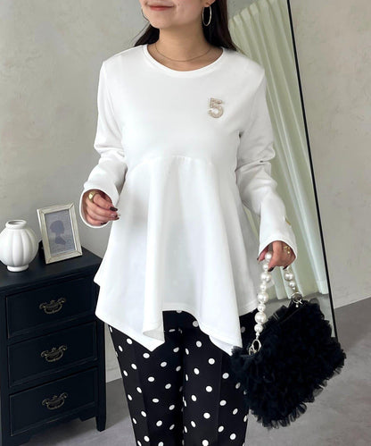 不規則下襬弧形荷葉邊長袖T恤