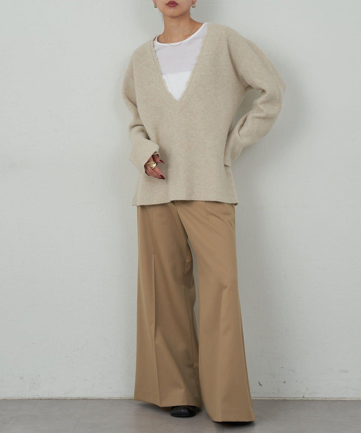 【HERITANOVUM】V領針織長款上衣