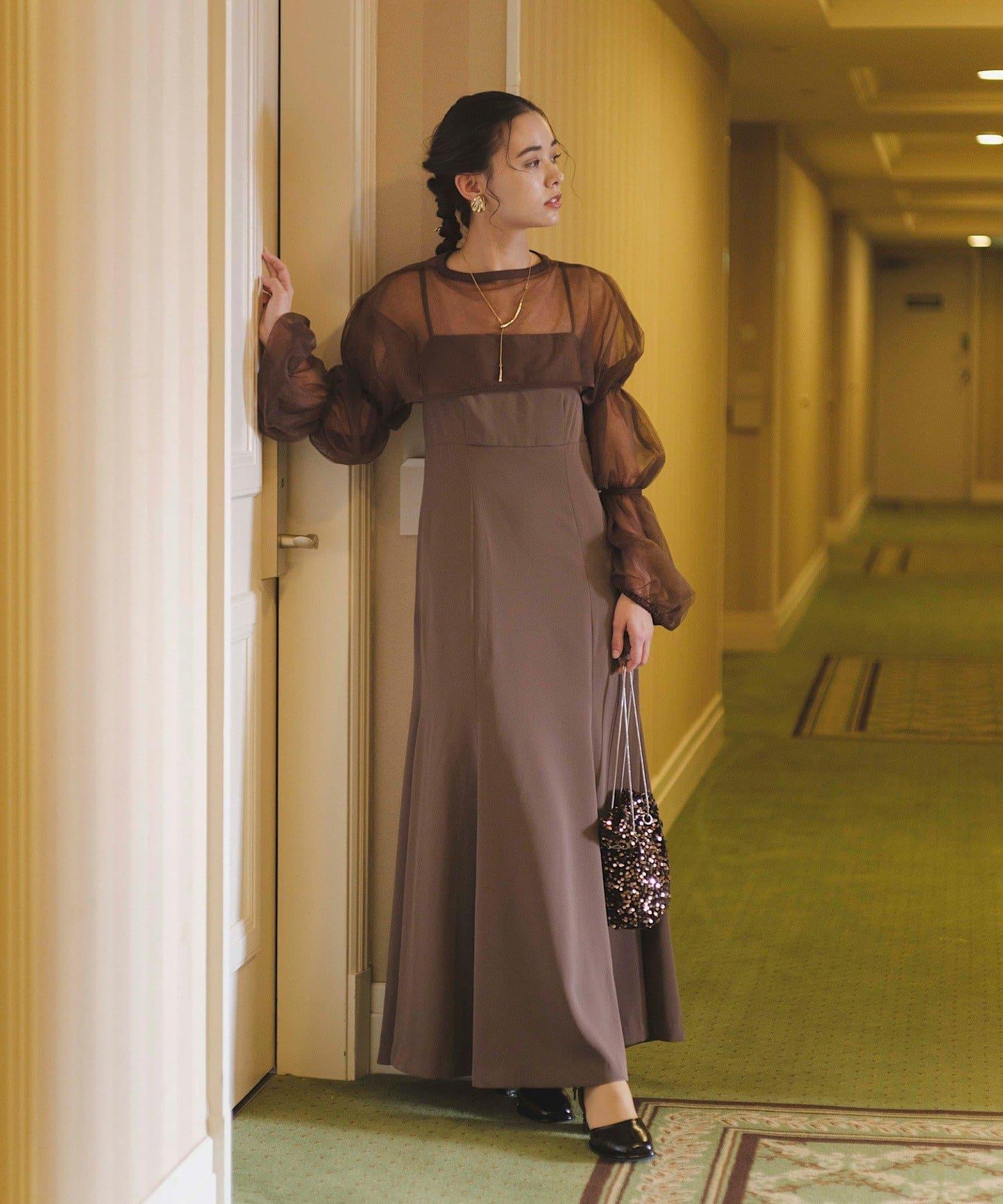 方頭帶扣高跟鞋