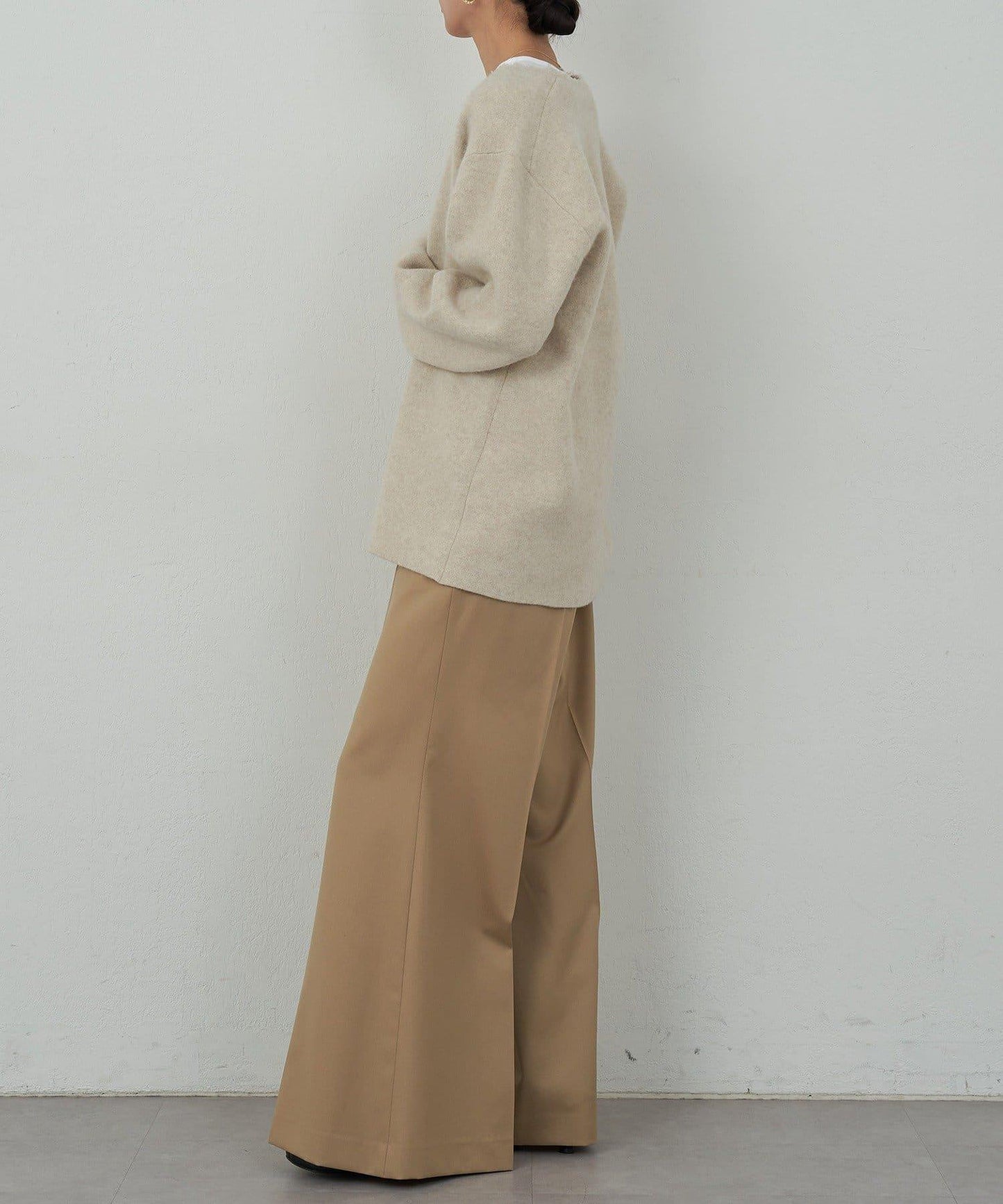 【HERITANOVUM】V領針織長款上衣