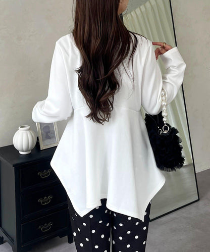 不規則下襬弧形荷葉邊長袖T恤