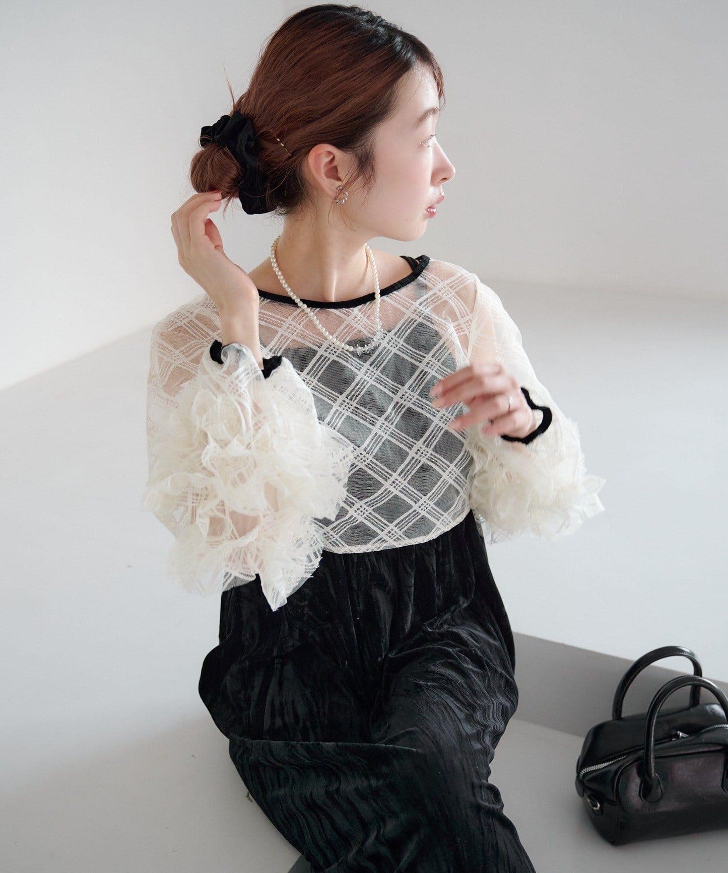 透視格紋×天鵝絨連衣裙套裝