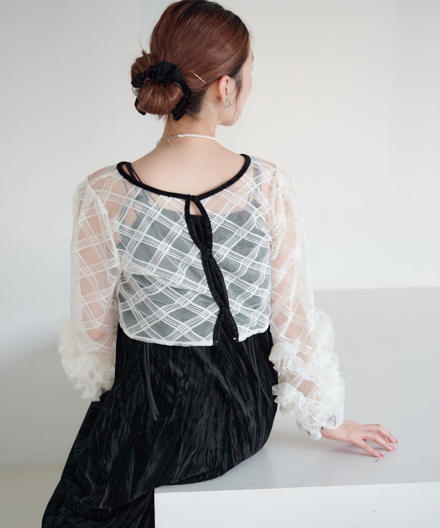 透視格紋×天鵝絨連衣裙套裝