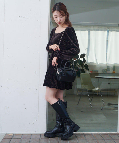 天鵝絨鉚釘裝飾迷你連衣裙