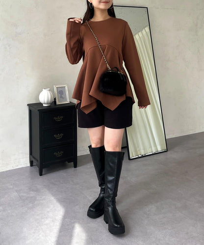 不規則下襬弧形荷葉邊長袖T恤