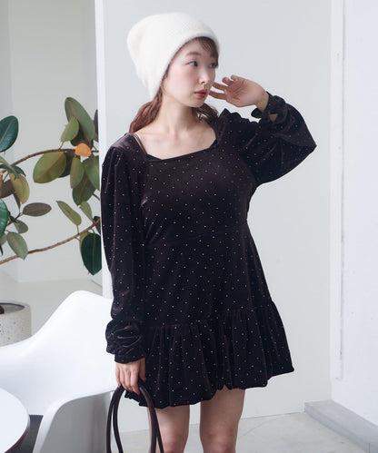 天鵝絨鉚釘裝飾迷你連衣裙