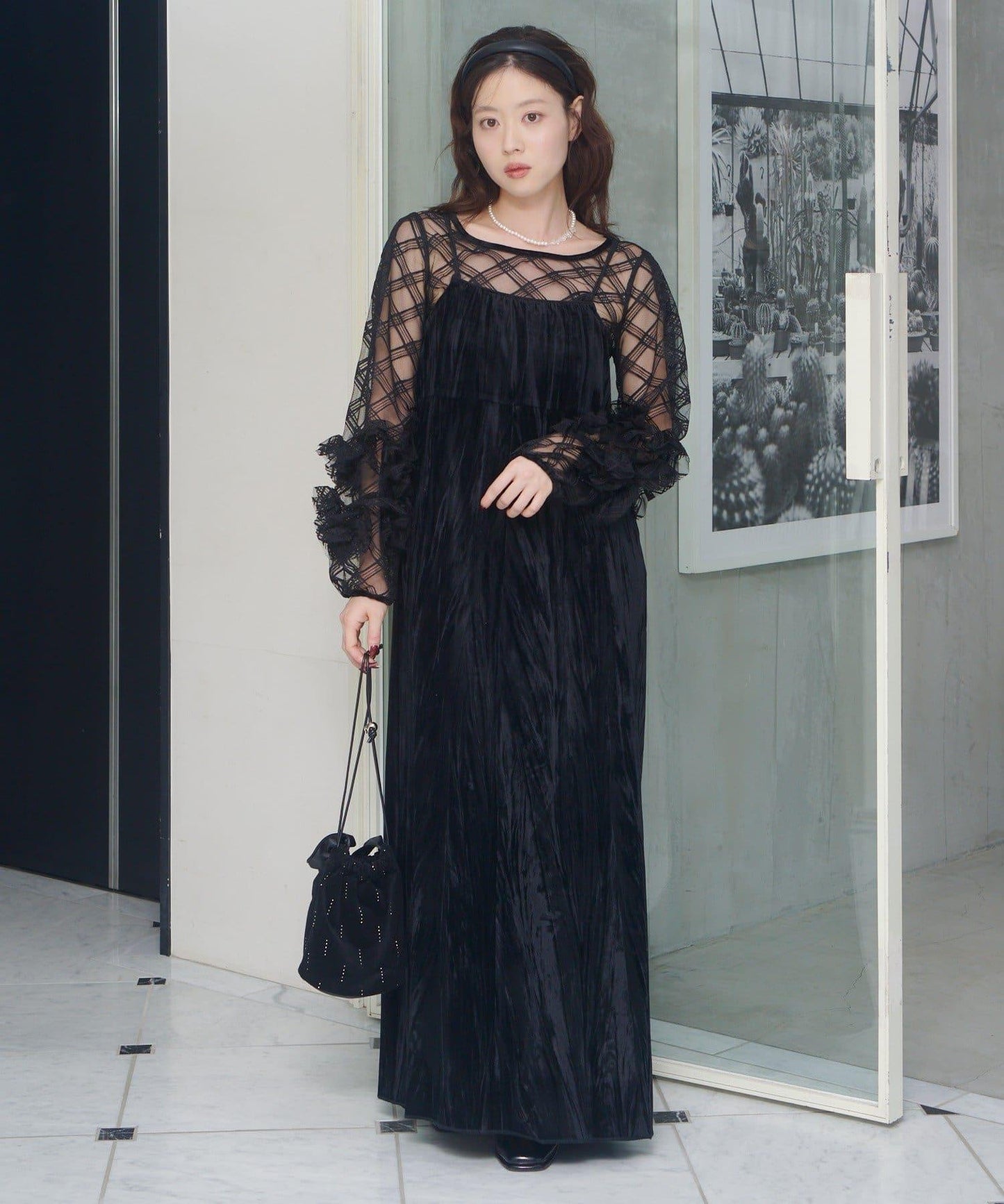 透視格紋×天鵝絨連衣裙套裝