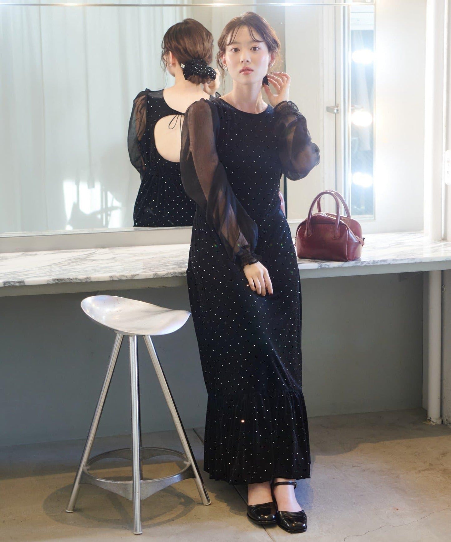 天鵝絨鉚釘連衣裙