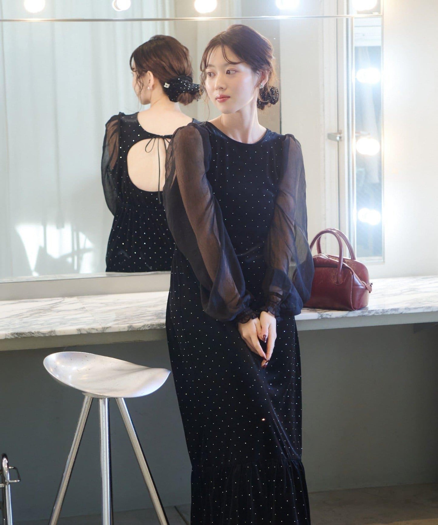 天鵝絨鉚釘連衣裙