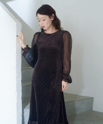 天鵝絨鉚釘連衣裙