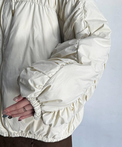 層疊褶皺羽絨服