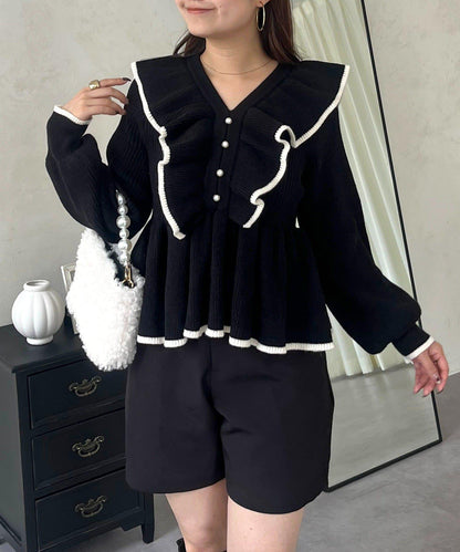 珍珠扣拼色荷葉邊短款針織衫