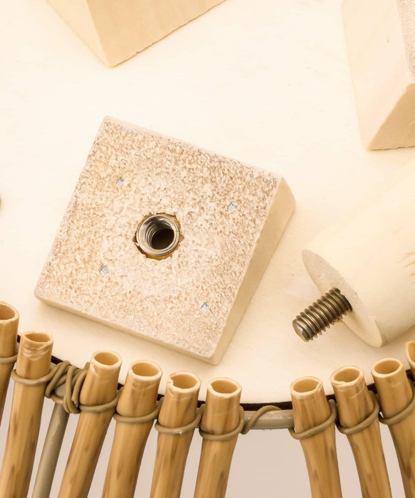 《WEB限定商品》脚付きPPラタンポットスタンド:S