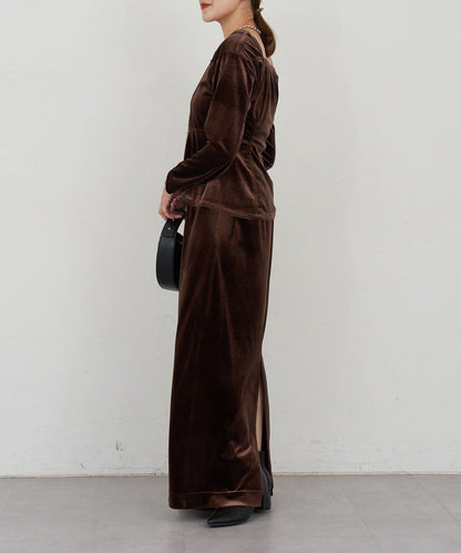 天鵝絨荷葉邊下襬套頭衫