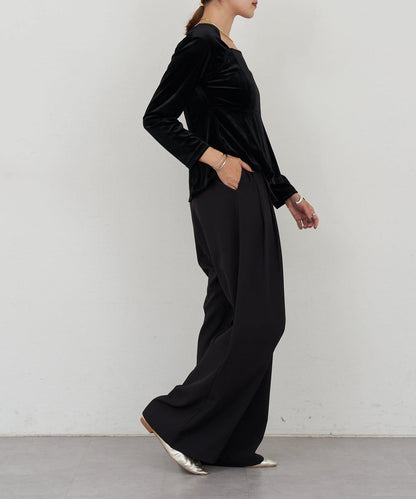 天鵝絨荷葉邊下襬套頭衫