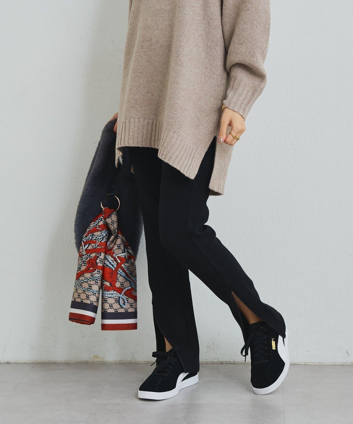 《美シルエット》下襬拉鍊加絨修身褲