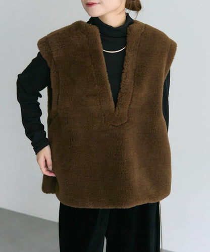 再生羊羔絨馬甲