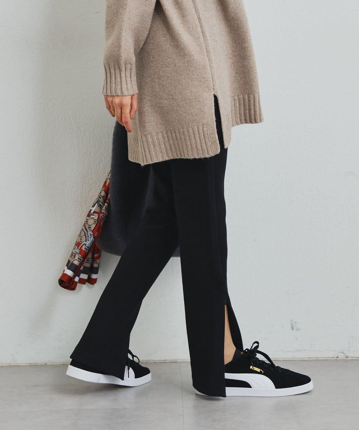 《美シルエット》下襬拉鍊加絨修身褲