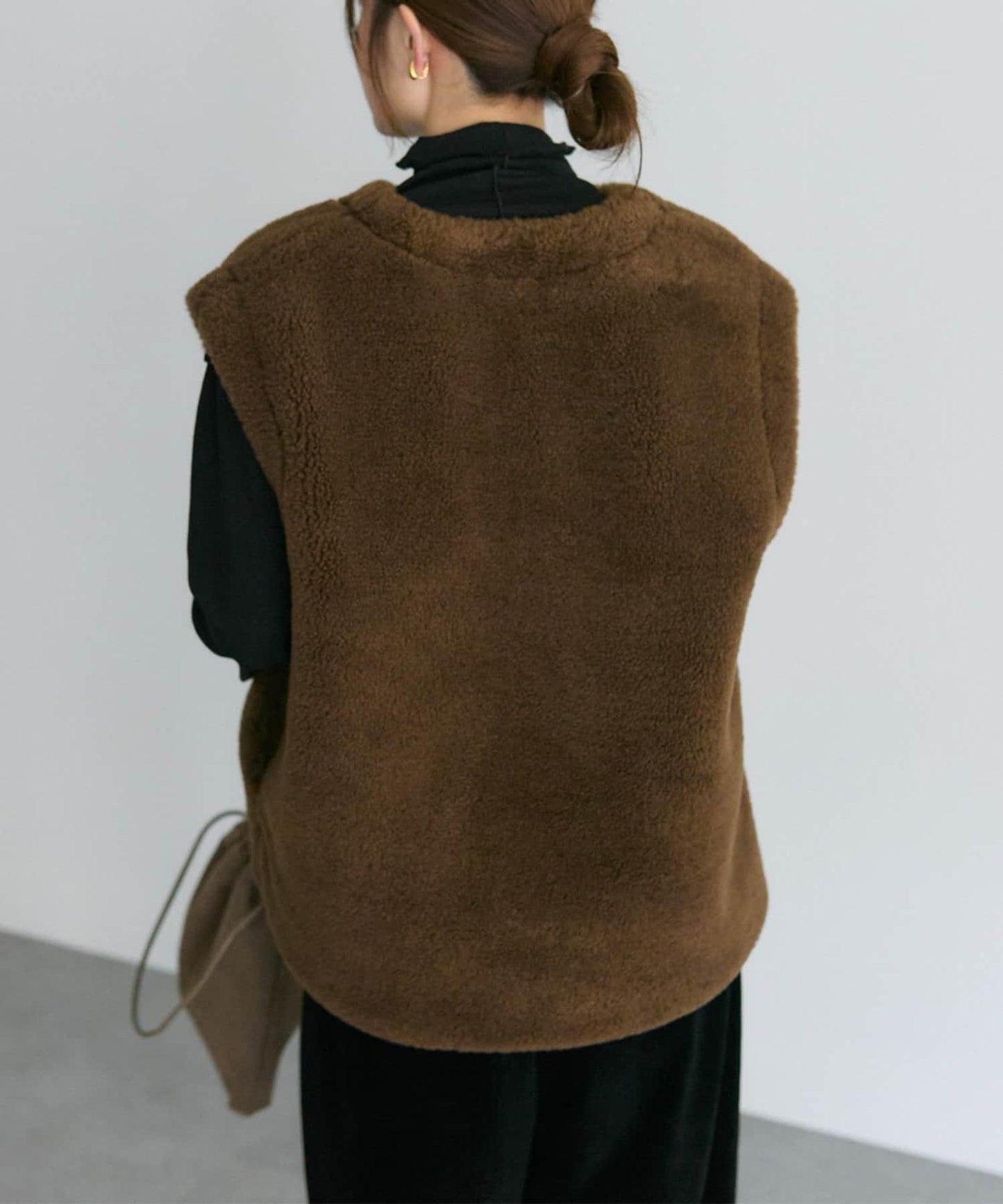 再生羊羔絨馬甲