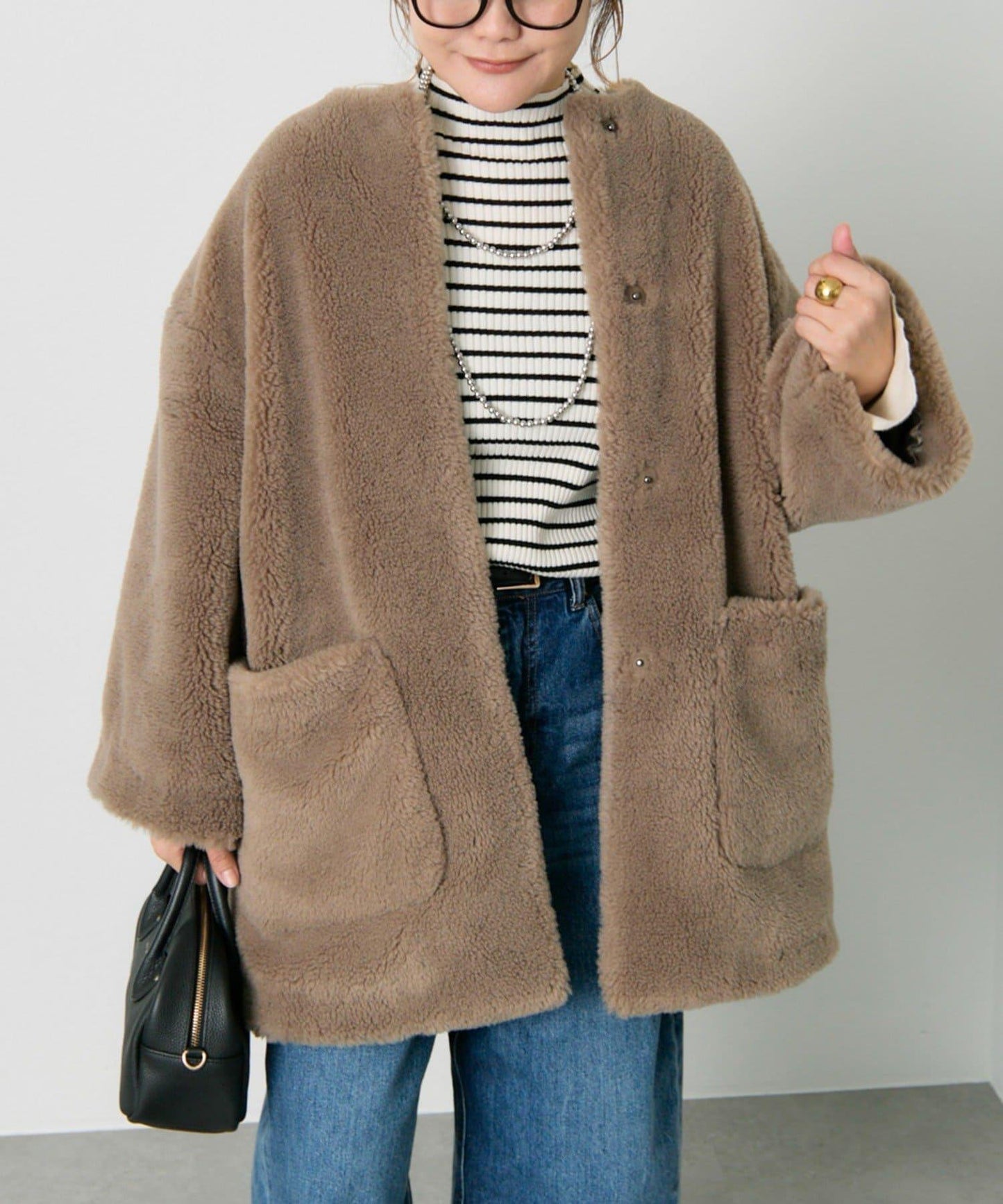 再生羊羔絨無領大衣