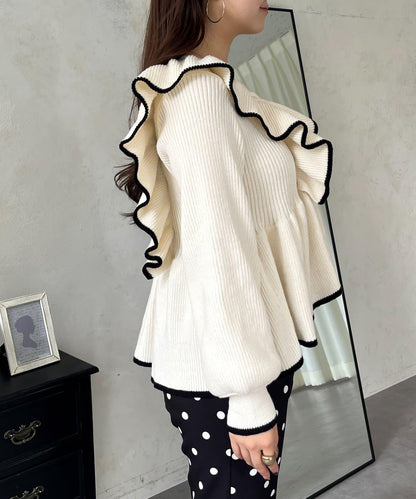 珍珠扣拼色荷葉邊短款針織衫