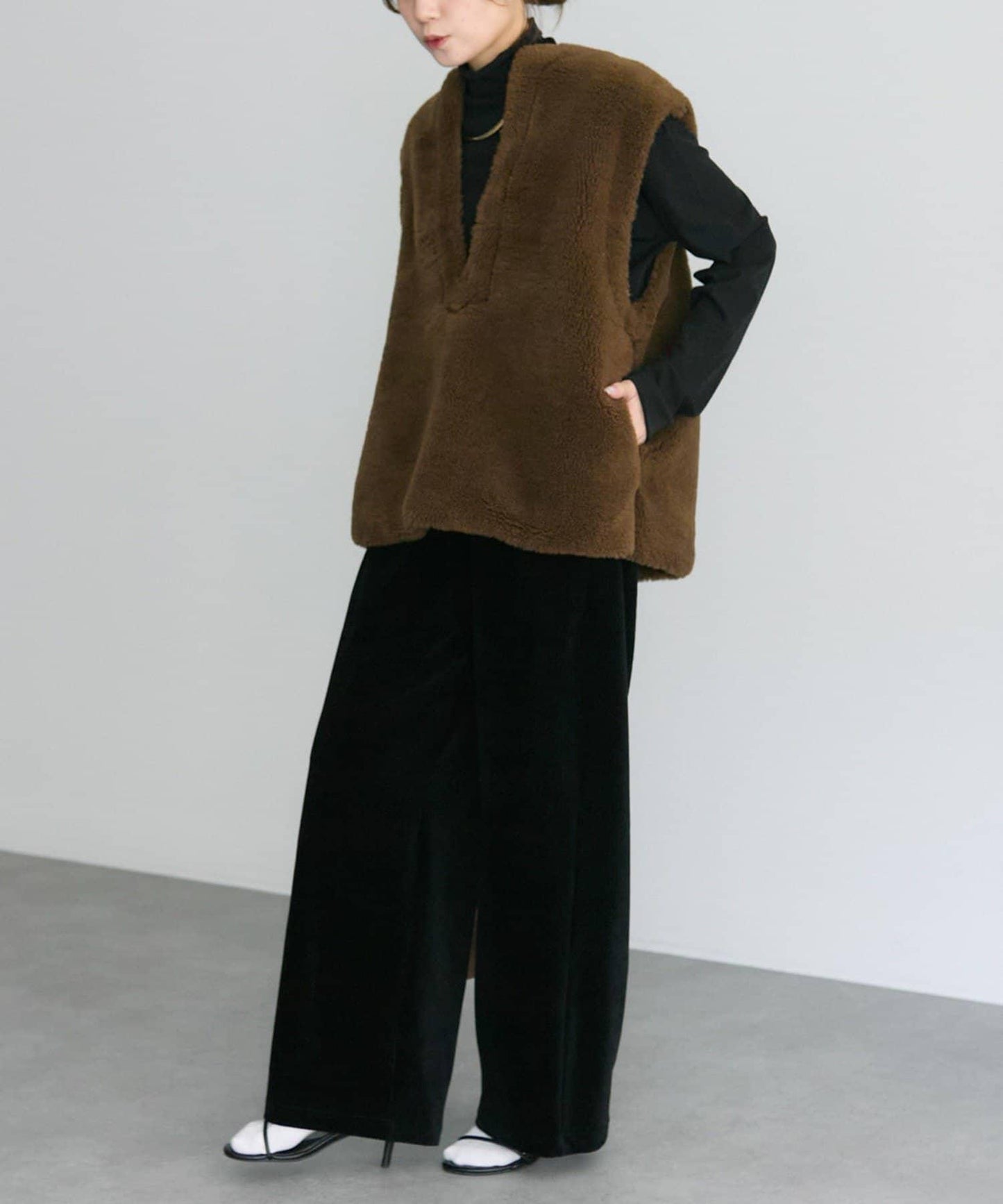 再生羊羔絨馬甲