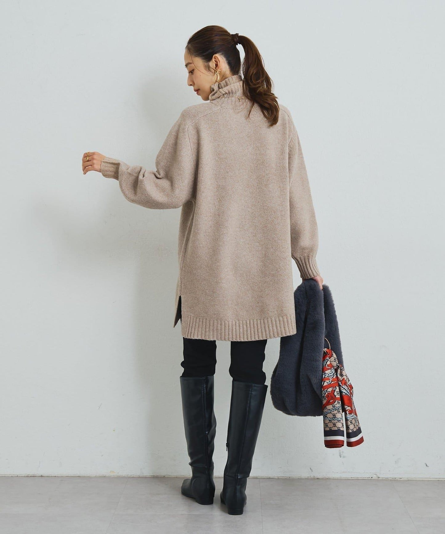 《美シルエット》下襬拉鍊加絨修身褲