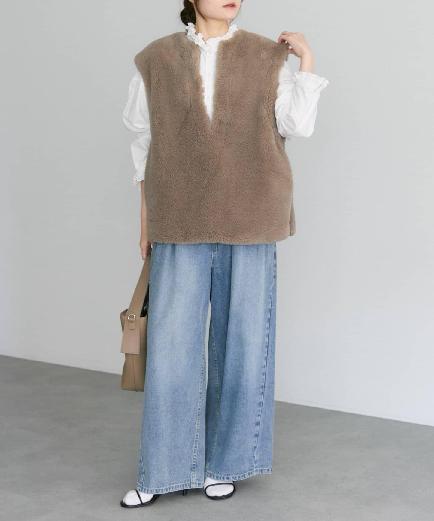 再生羊羔絨馬甲