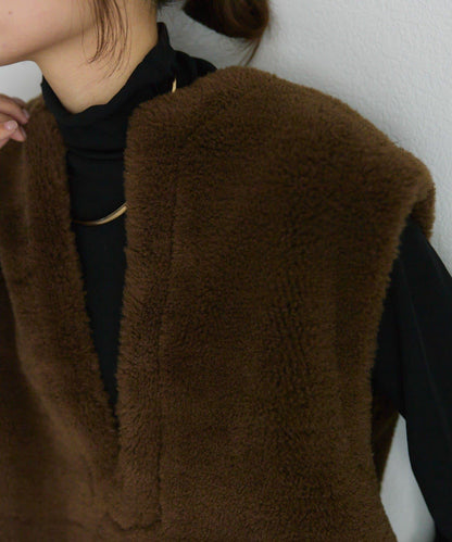 再生羊羔絨馬甲