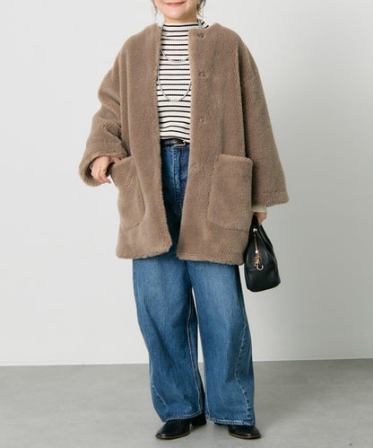 再生羊羔絨無領大衣