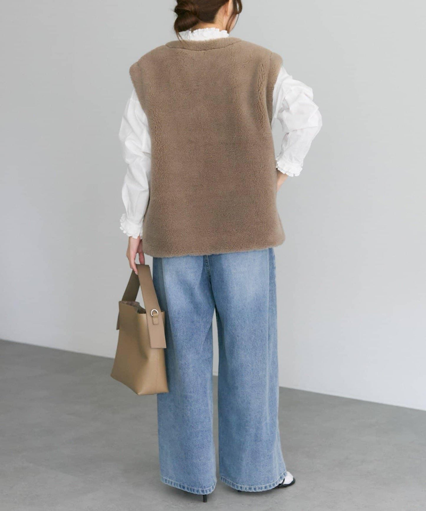 再生羊羔絨馬甲