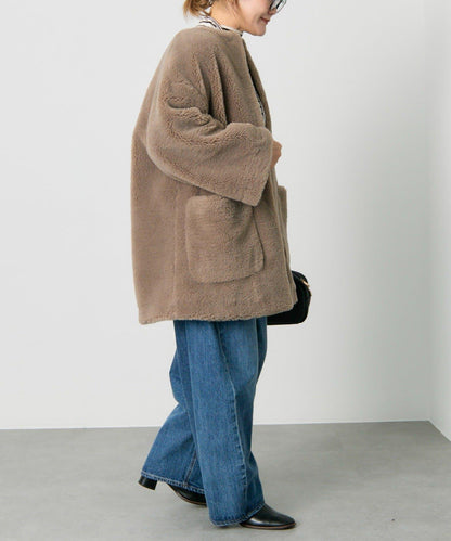 再生羊羔絨無領大衣