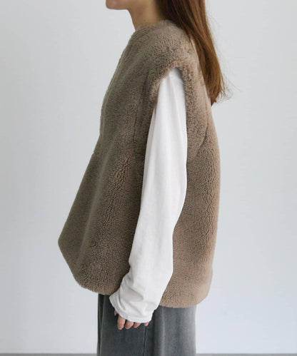 再生羊羔絨馬甲