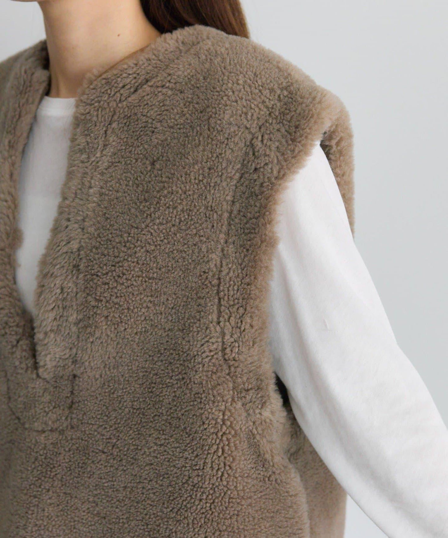 再生羊羔絨馬甲