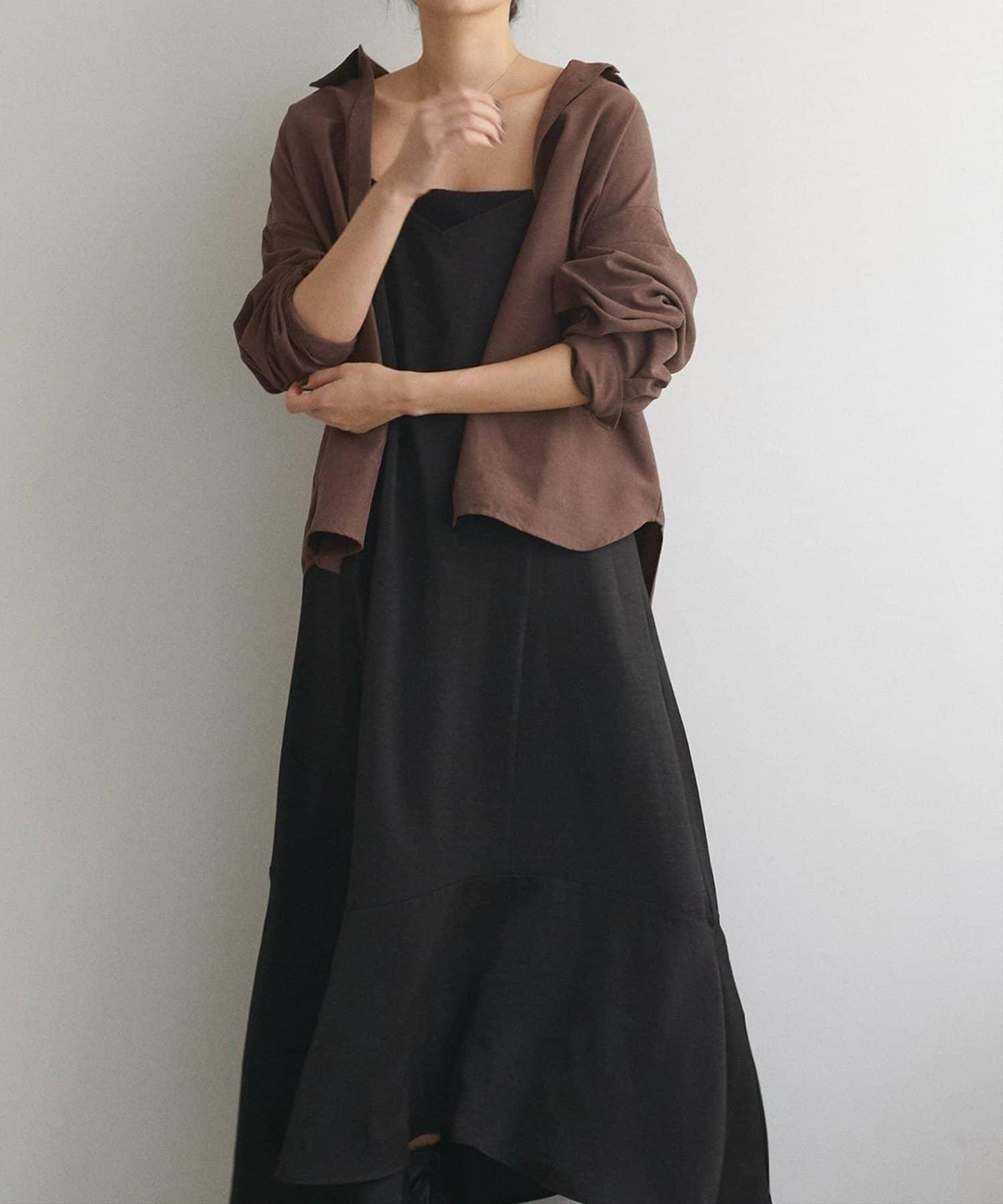 【natural couture】不對稱下襬吊帶連衣裙