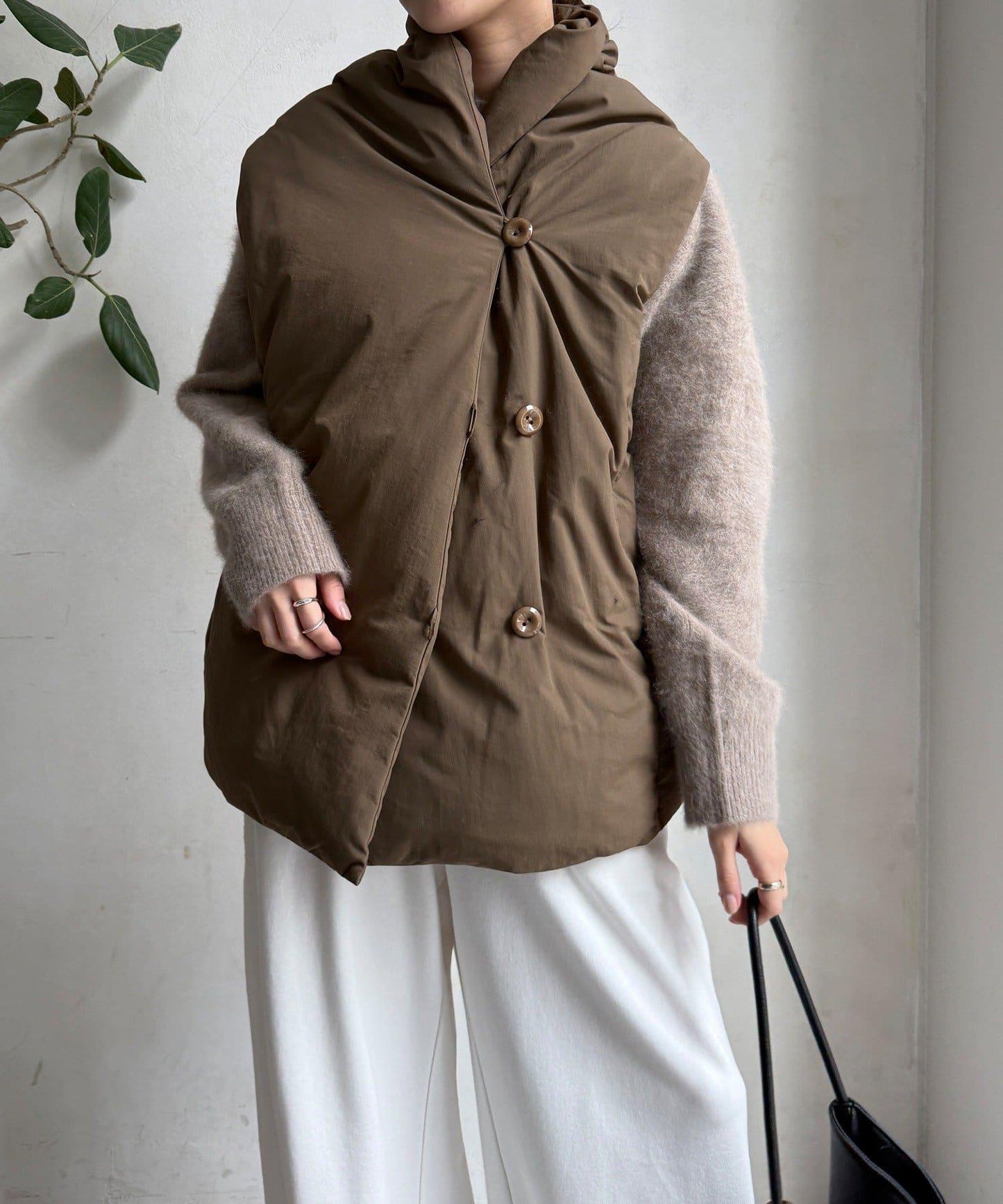 圍巾式仿毛羽絨馬甲